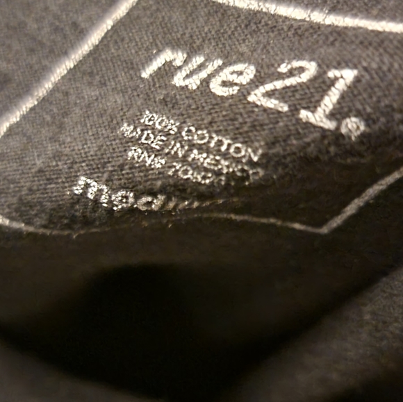 Rue 21 Paranoid shirt - Picture 2 of 2